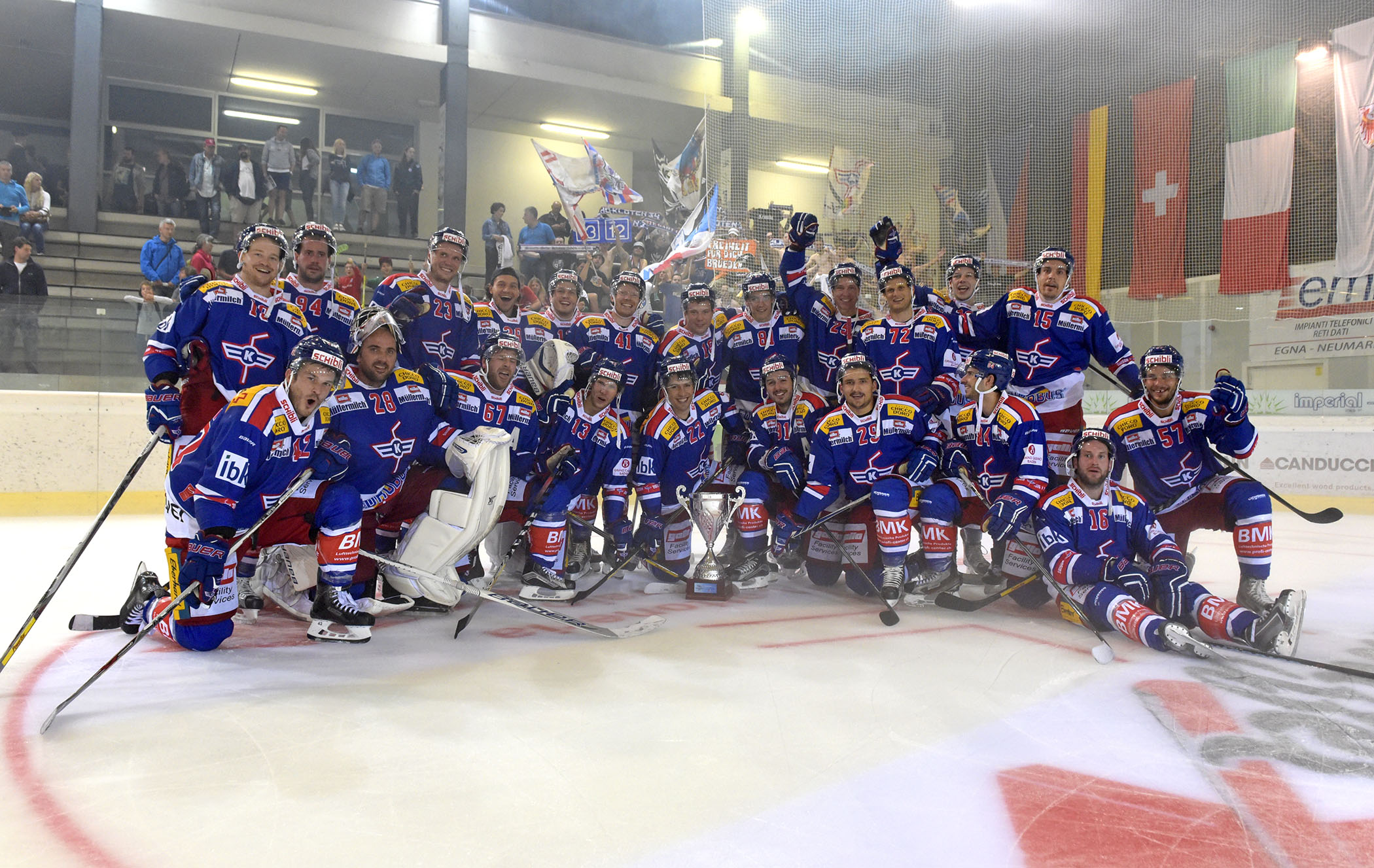 Kloten Flyers Winners Team 16 8 2015